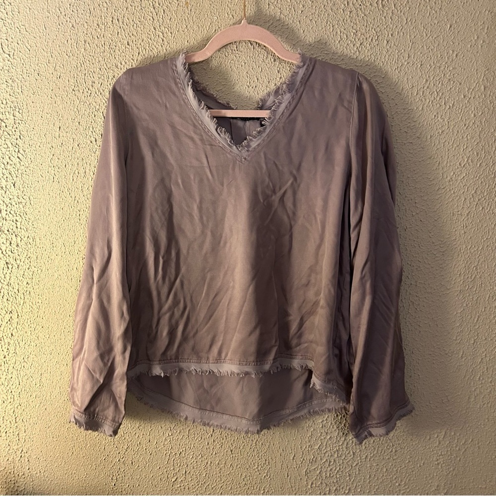 Maven West Womens Long Sleeve V Neck Frayed Hem Blouse Size S Crushed Velvet